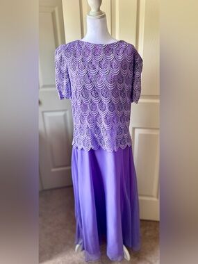 Vintage After Dark Purple Lace Maxi Dress Size 16 Mother of the Bride Formal
